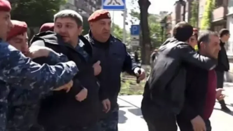 Իգոր Խաչատուրովի պաշտպանը դեռ չի կարողացել տեսակցել իր պաշտպանյալին