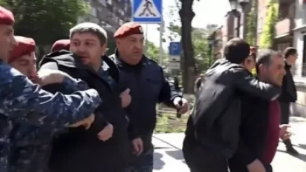 Դավիթ Արղամանյանը ինքնաբացարկ հայտնեց. նա չի քննի Իգոր Խաչատուրովի կալանքի միջնորդությունը. փաստաբան