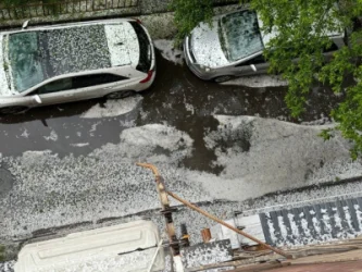 ՏԵՍԱՆՅՈՒԹ. Հորդառատ անձրև ու կարկուտ Երևանում