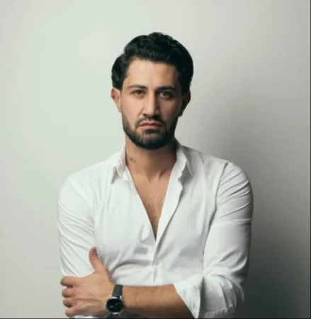 Բռնության է ենթարկվել «Առաջին լրատվական»-ի մեկնաբան, լրագրող Ժիրայր Ոսկանյանը