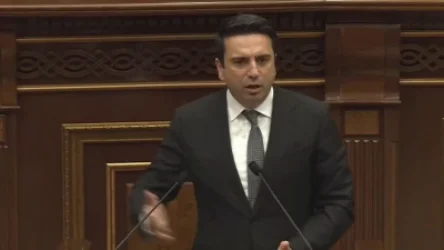 ՏԵՍԱՆՅՈՒԹ․ Ալեն Սիմոնյանի ելույթի ընթացքում ընդդիմությունը լքեց նիստերի դահլիճը