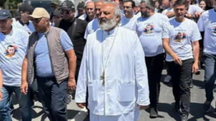 Գիշերելու ենք Հանրապետության հրապարակում. Բագրատ Սրբազան