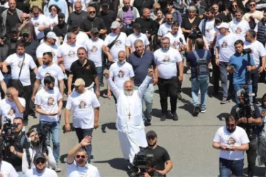 ՔԿ-ն հայտնել է, թե բողոքի ակցիայի ժամանակ քանի մարդ է ձերբակալվել