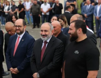 ՏԵՍԱՆՅՈՒԹ․ Փաշինյանը Ջրառատում ներկա է եղել Սիմոն Մարտիրոսյանի անվան ծանրամարտի մարզադպրոցի բացման արարողությանը