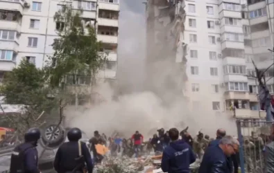 ՏԵՍԱՆՅՈՒԹ․ Տեսախցիկը ֆիքսել է՝ ինչպես է հրթիռը մխրճվել բնակելի շենքի մեջ․ Բելգորոդ