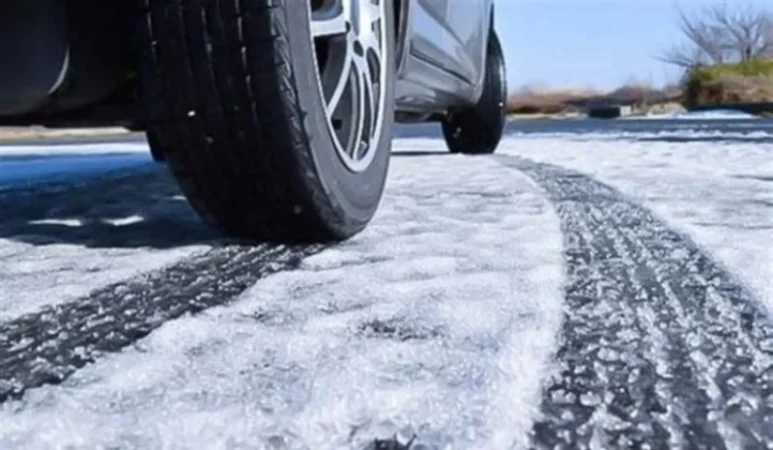 Գեղարքունիքի մարզի ավտոճանապարհներին տեղ-տեղ մերկասառույց է