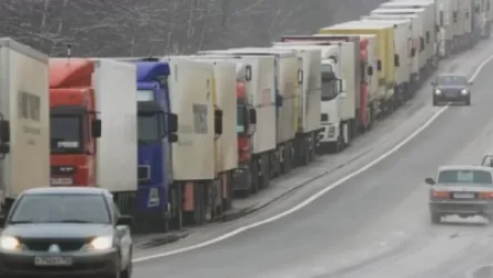 «Վերին Լարսում վիճակը խիստ լարված է մնում». Քերոբյանը` Վրաստան-Ռուսաստան սահմանին  կուտակված բեռնատարների մասին