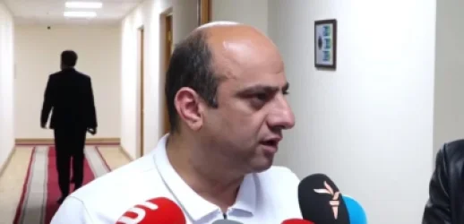 ՏԵՍԱՆՅՈՒԹ. Բագրատ Սրբազանն իր հիմնական գործը թողել, ուզում է զբաղվել քաղաքականությամբ. Ղալումյան