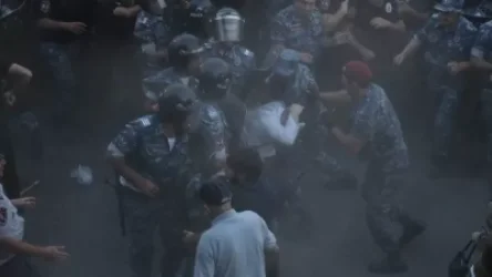 Ֆրանսիայի հրապարակից բերման են ենթարկել 17-ամյա տղայի. փաստաբանը մանրամասներ է հայտնել