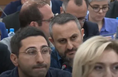 ՏԵՍԱՆՅՈՒԹ․ Փողերը թալանու՞մ են․ ամբողջ քաղաքը փոս ա․ Զարոկյան