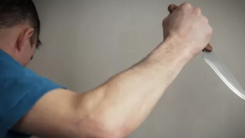 Արտակարգ դեպք Երևանում. ուղևորը ավտոբուսի մեջ ծխել է, հետո դանակահարել վարորդին