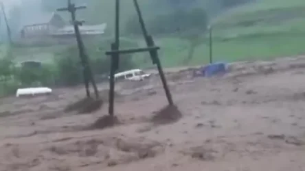 ՏԵՍԱՆՅՈՒԹ․ Ադրբեջանում հորդառատ անձրևները հեղեղումներ են առաջացրել