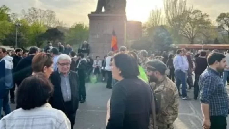 Եթե չորոշեն Փաշինյանին կանչել հարցաքննության, «ուրիշ բաներ կլինեն». զոհված զինծառայողների ծնողներ