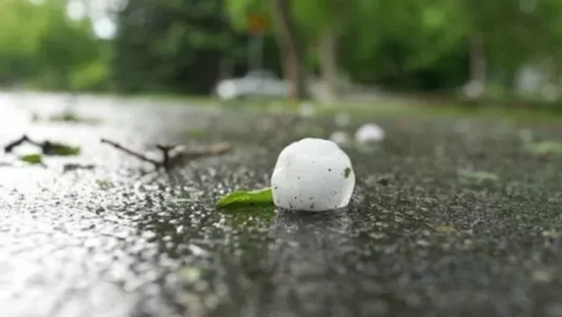 Օդի ջերմաստիճանը կնվազի․ սպասվում է անձրև, ամպրոպ, կարկուտ