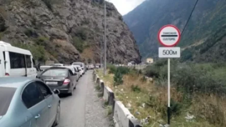 Լարսը կրկին փակ է