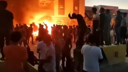 ՏԵՍԱՆՅՈՒԹ. Լիբիայում ցուցարարներն այրել են խորհրդարանի շենքը