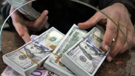 Դոլարը, եվրոն և ռուբլին՝ Հայաստանում գործող բանկերում