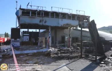 Երևան-Սևան ավտոճանապարհին՝ գազալցակայանում, բռնկված հրդեհը մարվել է