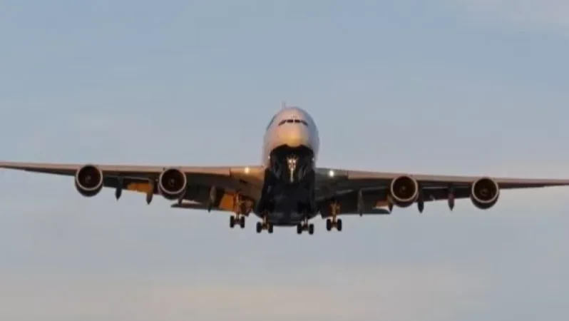 Տագնապ հնչեցրած մարդատար ինքնաթիռը վերադարձել է Գրոզնիի օդանավակայան