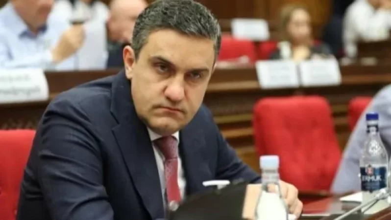 Ալիևը հատում է թույլատրելի բոլոր գծերը և կրակի հետ է խաղում. Ղազինյան