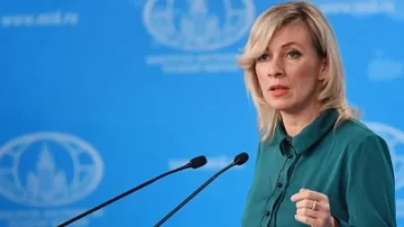 «Բառացիորեն կուլ են տվել իրենց լեզուն». Զախարովա