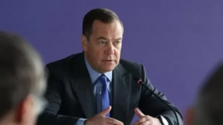 ԵՄ-ի բնակիչների կեսից ավելին չեն պաշտպանում հակառուսական պատժամիջոցները. Մեդվեդեւ