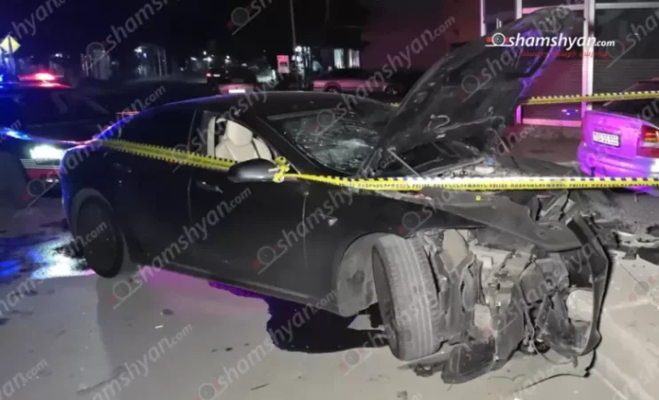 «Tesla»-ն Մասիսում բախվել է բազալտե եզրաքարերին. կան տուժածներ