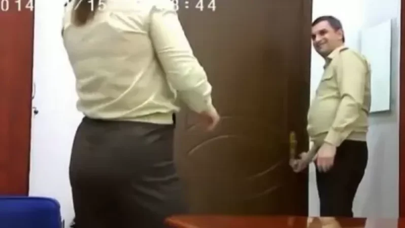 Սկանդալ` Ադրբեջանի ԱԻՆ-ում. գնդապետը նկարահանել է աշխատակիցների հետ ինտիմ հարաբերությունները