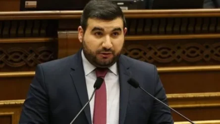 Վահագն Ալեքսանյանին հեռացրել են համալսարանից. «Հրապարակ»