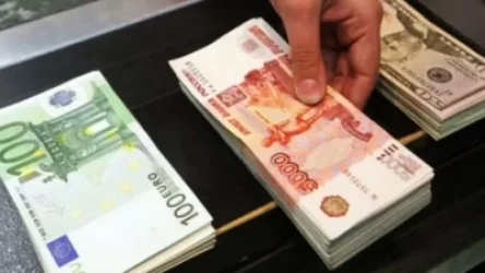 Դոլարն ու ռուբլին շարունակում են նվազել․ ԿԲ