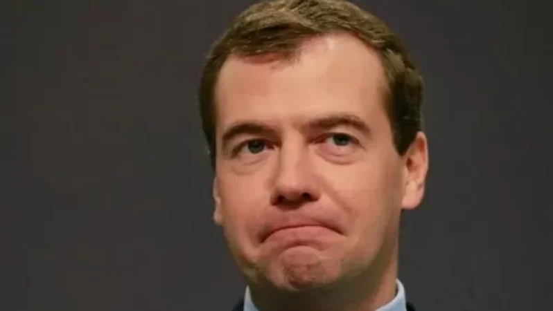 Մեդվեդևը կոչ է արել վերջապես արգելել ՌԴ քաղաքացիներին շենգենյան վիզաների տրամադրումը