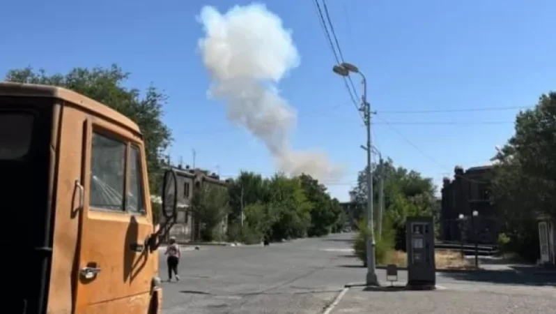 Պայթել է տարողունակ բենզինի բակ. մանրամասներ` Գյումրու հրդեհից. «Հրապարակ»