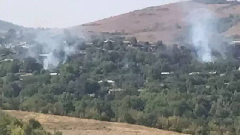 Ադրբեջանցիները թաղավարդցիների աչքի առաջ վառել են իրենց հսկողության տակ անցած տները