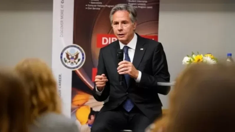 Ողջունում ենք Ադրբեջանի և Հայաստանի միջև ռազմական գործողությունների դադարեցումը. Բլինքեն