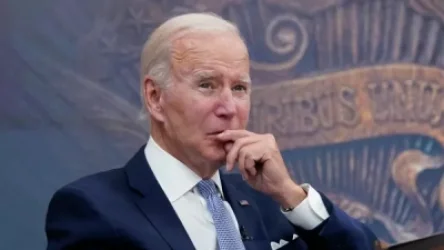 Բայդենը զարմացրել է Սպիտակ տան ներկայացուցիչներին՝ Covid-ի մասին անակնկալ հայտարարությամբ