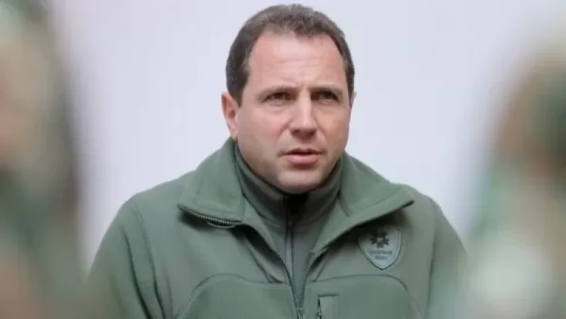 Նիկոլ Փաշինյանն ինձ ու զինվորականներին տարբեր ամբիոններում վերհիշելիս շատ է ջղաձգվում. Տոնոյան. News