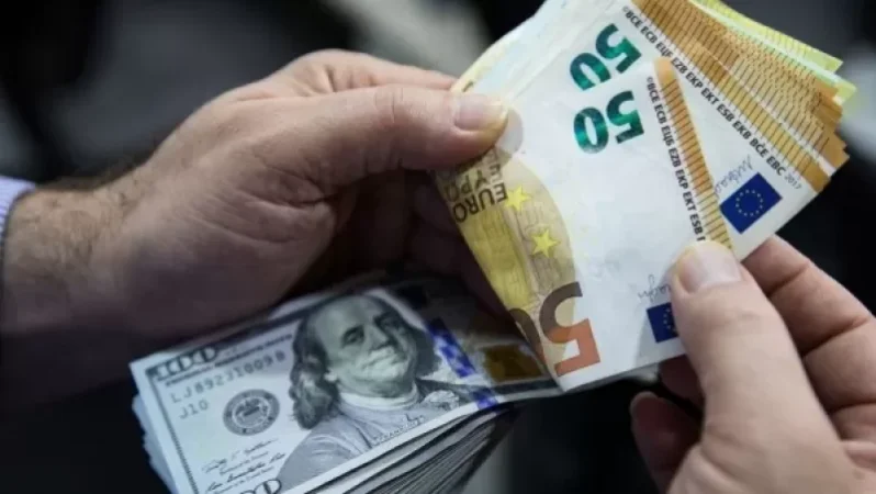 Եվրոն ու դոլարը կրկին էժանացել են