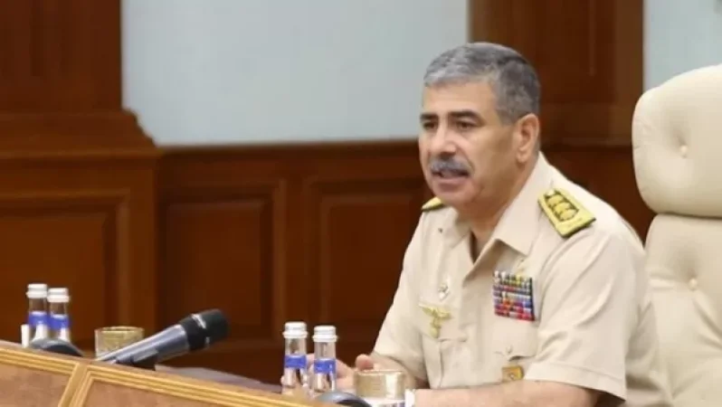 Ադրբեջանի ՊՆ նախարարը հրահանգել է անհապաղ և վճռական կերպով ճնշել ցանկացած տիպի սադրանք