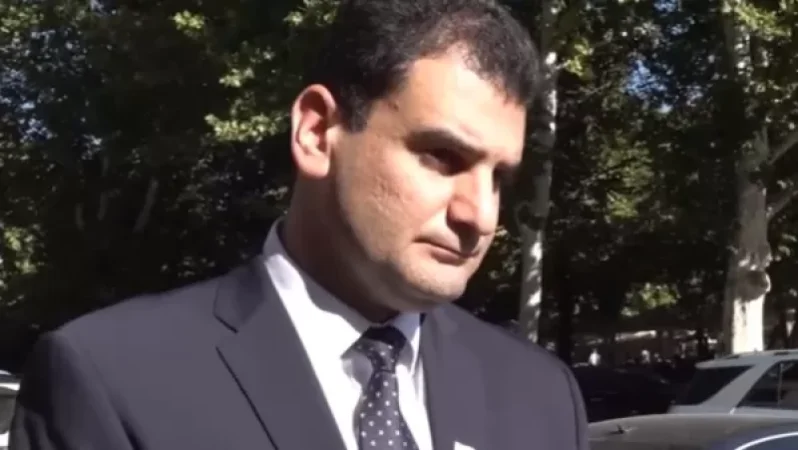 «Սուրմալուի» սեփականատերը դիմելու է կիսափլուզված շենքի ապամոնտաժման համար․ քաղաքապետարան