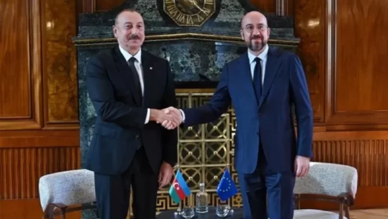 Շառլ Միշելն այս պահին հանդիպում է անցկացնում Ալիևի հետ