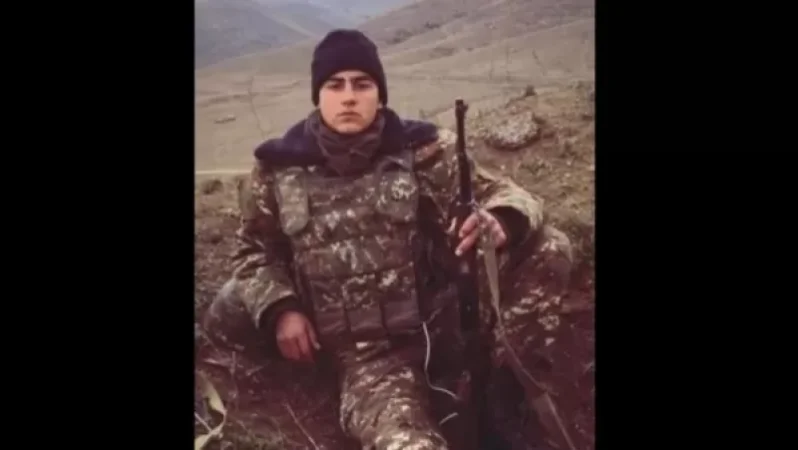 Վերջին պահին Տիգրանը քաշել է նռնակի ձգանն ու պայթեցրել իրեն` դժոխք ուղարկելով մի մեծ խումբ ազերի բորենիների. Դավիթ Գրիգորյան