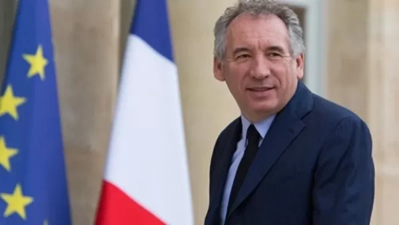 Հայաստանի վրա Ադրբեջանի հարձակման հետևում կանգնած է Թուրքիան․ Ֆրանսուա Բայրու