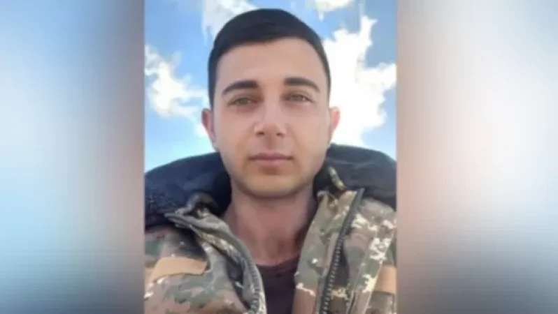 Առավոտյան ժամը 5-ից դիրքի հետ կապն ընդհատվել է, մեզ ոչ ոք ոչինչ չի ասում, թե ինչ է կատարվել այնտեղ․ զոհվածի հարազատ