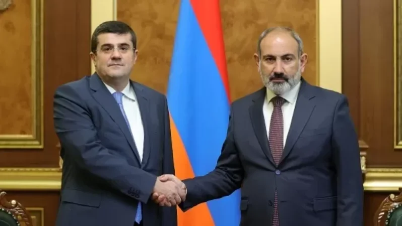 Փաշիյանի և Արայիկ Հարությունյանի հանդիպումը քիչ առաջ ավարտվեց