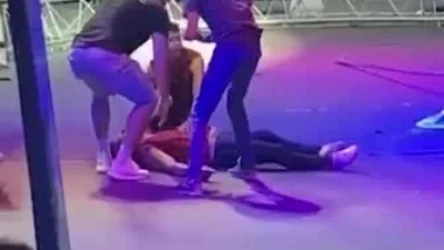 18+ ՏԵՍԱՆՅՈՒԹ. Կրկեսում ելույթի ժամանակ ակրոբատը 7 մետր բարձրությունից ընկել է ցած. ՌԴ