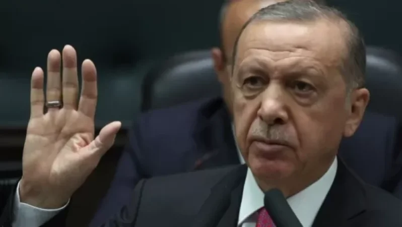 «Եկեք հանրաքվեով լուծենք հարցը». Էրդողանը` մահմեդական կանանց գլխաշորի հետ կապված խնդրի մասին