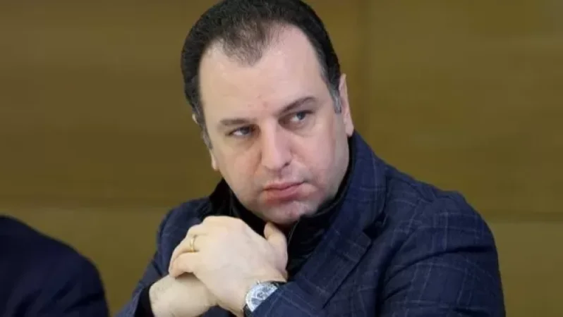 Վիգեն Սարգսյանը՝ ԱՄՆ-ում տուն ձեռք բերելու և ՀՀ-ից գումար դուրս բերելու մասին