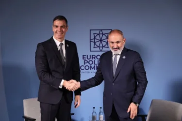 Նիկոլ Փաշինյանն Իսպանիայի վարչապետի հետ քննարկել է առևտրատնտեսական կապերի ընդլայնման մասին հարցեր