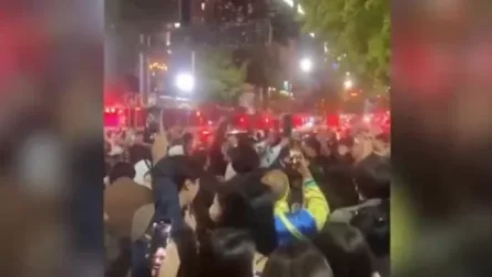 ՏԵՍԱՆՅՈՒԹ. 146 զոհ, 150 տուժած. Սեուլում մարդիկ շարունակում են զվարճանալ շտապօգնության մեքենաների կողքին