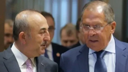 Չավուշօղլուն ՌԴ-ի ու Իրանի ԱԳ նախարարների հետ քննարկել է տարածաշրջանային հարցեր